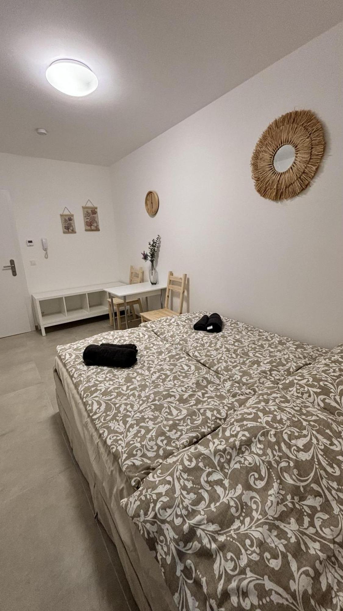Langenzersdorf Apartment Bagian luar foto