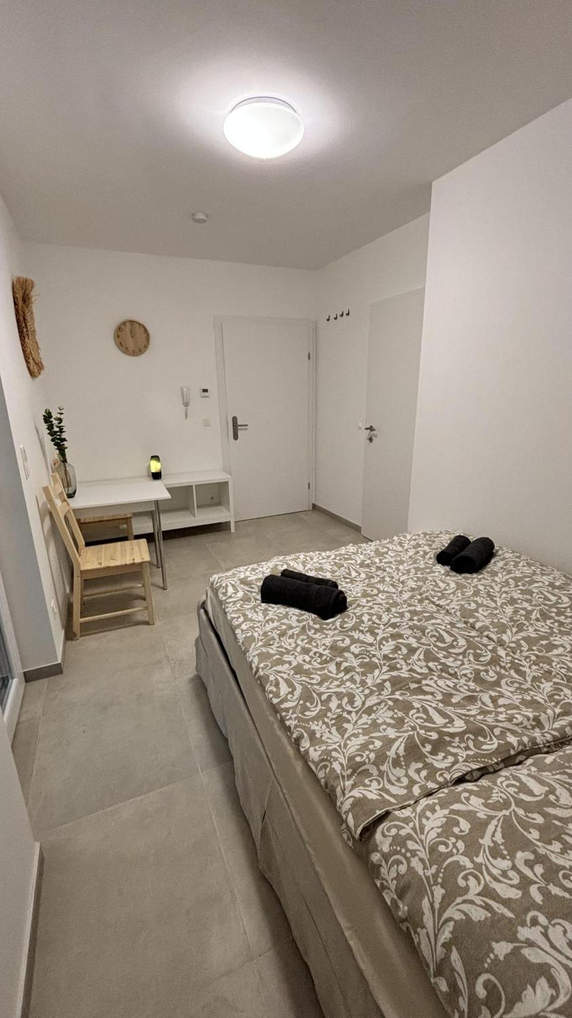 Langenzersdorf Apartment Bagian luar foto