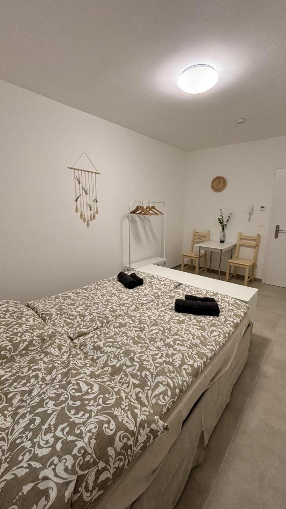 Langenzersdorf Apartment Bagian luar foto